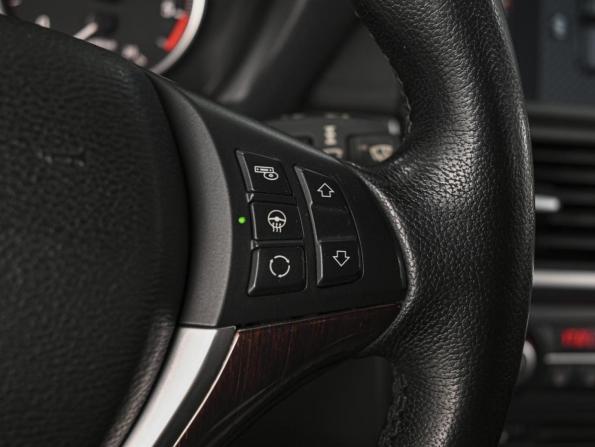 BMW X5 II (E70) Рестайлинг с пробегом 2011 года, цена 2 599 000 рублей, 292139 км, внедорожник, Автокод Объявления