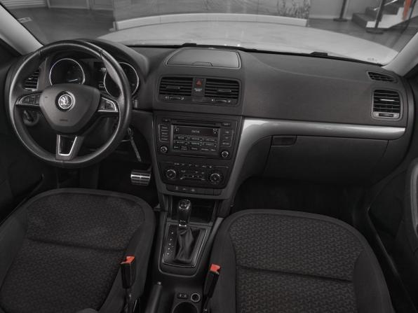 Skoda Yeti I Рестайлинг с пробегом 2014 года, цена 1 049 000 рублей, 200000 км, внедорожник, Автокод Объявления