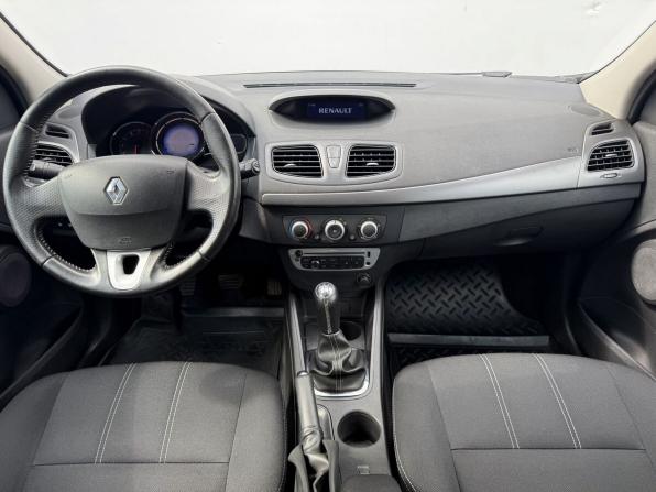Renault Megane III Рестайлинг 2 с пробегом 2013 года, цена 650 000 рублей, 182142 км, хэтчбек, Автокод Объявления