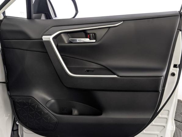 Toyota RAV4 V (XA50) с пробегом 2024 года, цена 3 950 000 рублей, 35198 км, внедорожник, Автокод Объявления