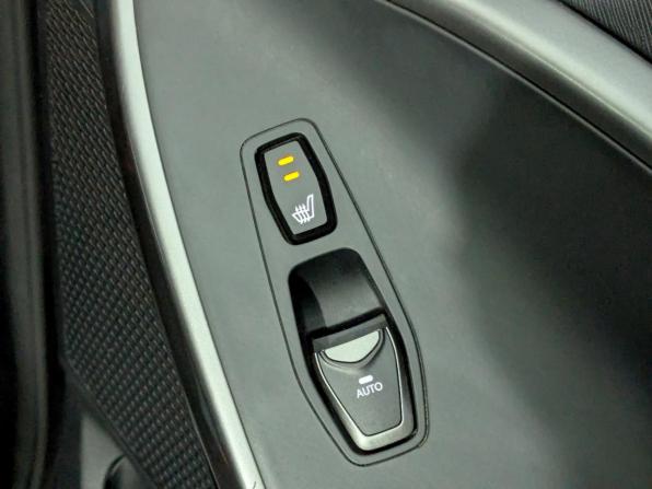 Hyundai Santa Fe III Рестайлинг с пробегом 2017 года, цена 2 100 000 рублей, 130966 км, внедорожник, Автокод Объявления