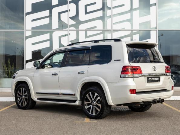 Toyota Land Cruiser 200 Series Рестайлинг 2 с пробегом 2019 года, цена 7 999 000 рублей, 148774 км, внедорожник, Автокод Объявления