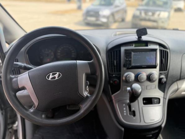 Hyundai Grand Starex I с пробегом 2009 года, цена 689 000 рублей, 349214 км, минивэн, Автокод Объявления