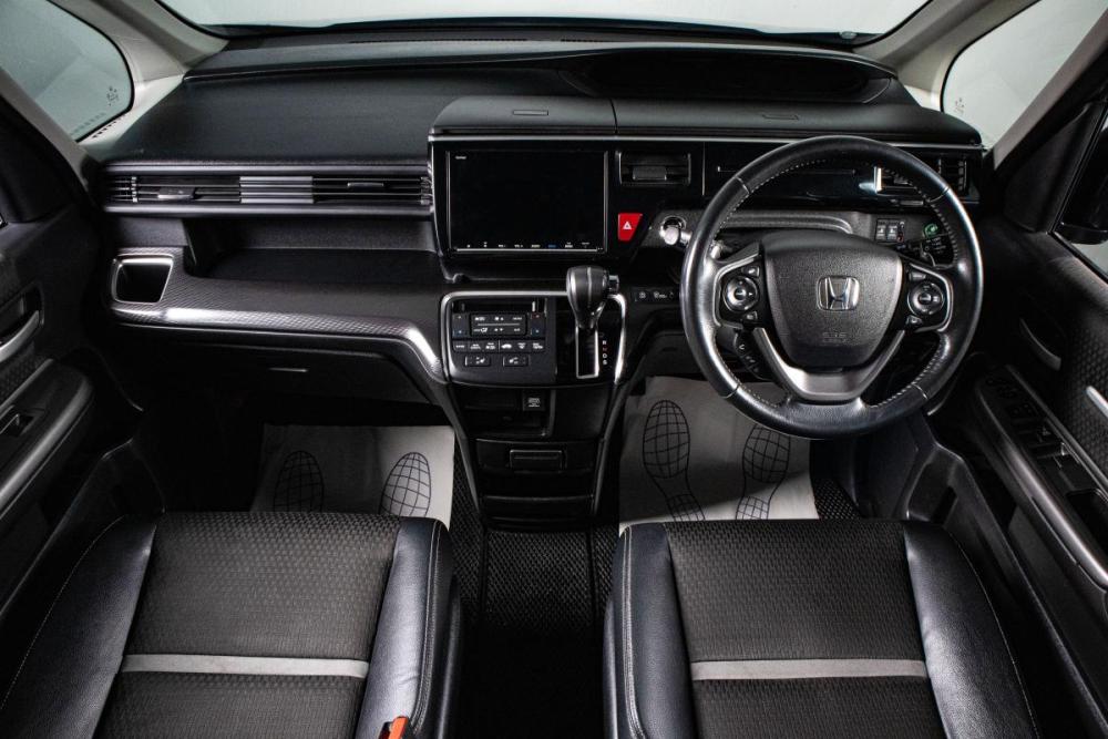 Honda Stepwgn V Рестайлинг Сургут  - изображение 15