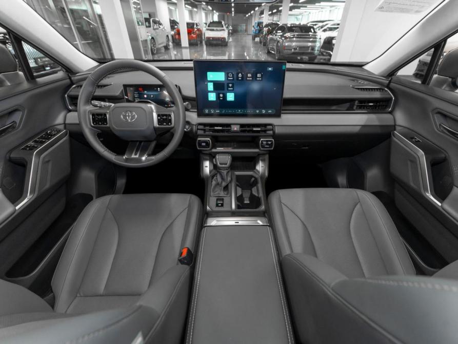 Toyota RAV4 VI (XA60) Москва  - изображение 8