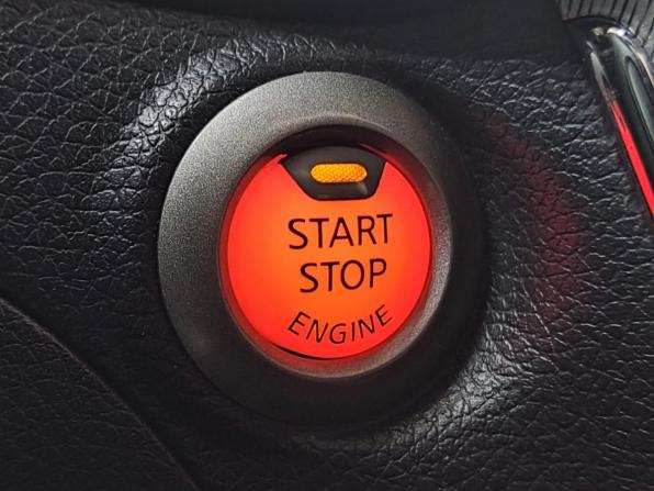 Nissan Sentra VII (B17) с пробегом 2014 года, цена 890 000 рублей, 202178 км, седан, Автокод Объявления