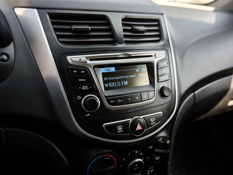 Hyundai Solaris I Рестайлинг Казань  - изображение 9