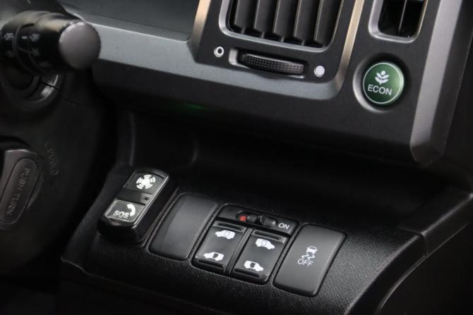 Honda Stepwgn IV с пробегом 2011 года, цена 1 345 450 рублей, 142865 км, минивэн, Автокод Объявления