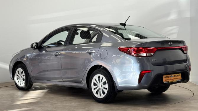 Kia Rio IV с пробегом 2018 года, цена 1 095 000 рублей, 82167 км, седан, Автокод Объявления