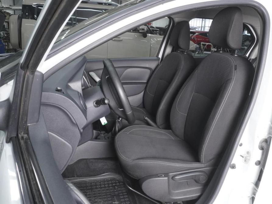 Renault Logan II Рестайлинг Ростов-на-Дону  - изображение 10
