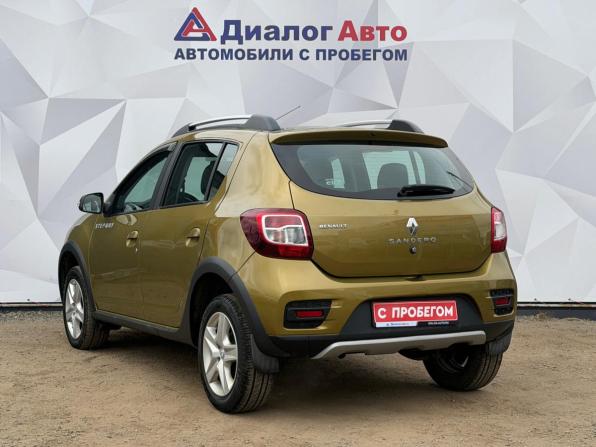 Renault Sandero II с пробегом 2017 года, цена 1 100 000 рублей, 99403 км, хэтчбек, Автокод Объявления