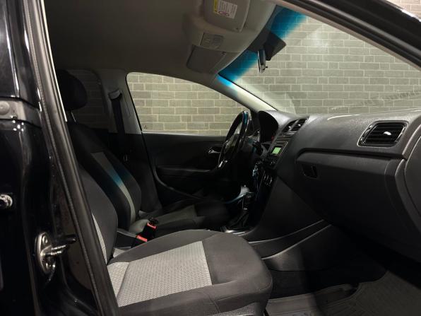 Volkswagen Polo V с пробегом 2013 года, цена 948 000 рублей, 135227 км, седан, Автокод Объявления