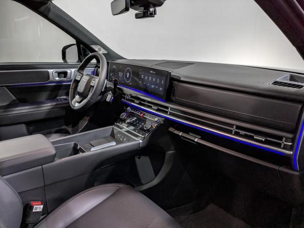 Hyundai Santa Fe V (MX5) с пробегом 2025 года, цена 5 300 000 рублей, 2852 км, внедорожник, Автокод Объявления