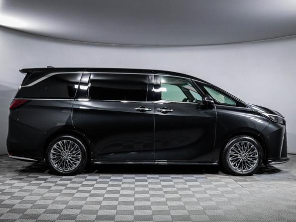 Lexus LM II с пробегом 2024 года, цена 13 000 000 рублей, 5338 км, минивэн, Автокод Объявления