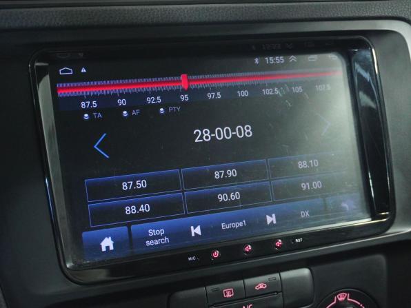 Volkswagen Jetta VI Рестайлинг с пробегом 2015 года, цена 818 000 рублей, 244526 км, седан, Автокод Объявления