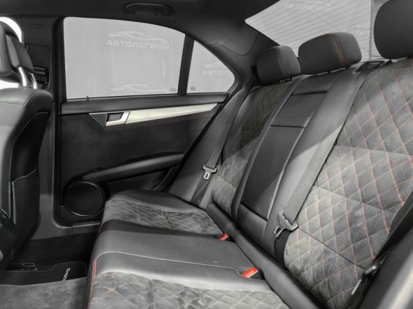 Mercedes-Benz C-Класс III (W204) Рестайлинг с пробегом 2012 года, цена 1 550 000 рублей, 140000 км, седан, Автокод Объявления
