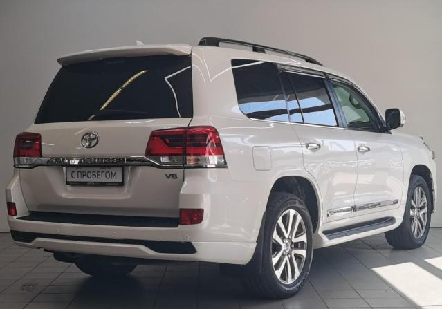 Toyota Land Cruiser 200 Series Рестайлинг 2 с пробегом 2017 года, цена 6 790 000 рублей, 221575 км, внедорожник, Автокод Объявления