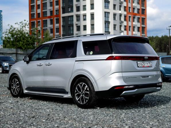Kia Carnival IV с пробегом 2020 года, цена 3 400 000 рублей, 108180 км, минивэн, Автокод Объявления