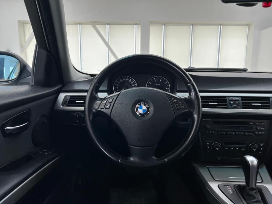BMW 3 серии V (E90/E91/E92/E93) Волгоград  - изображение 14