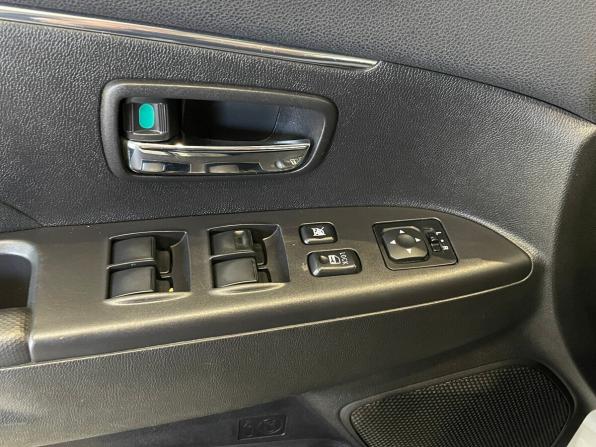 Mitsubishi ASX I Рестайлинг с пробегом 2014 года, цена 979 000 рублей, 179883 км, внедорожник, Автокод Объявления