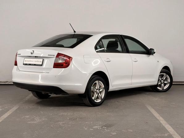 Skoda Rapid I с пробегом 2014 года, цена 790 000 рублей, 199057 км, лифтбек, Автокод Объявления