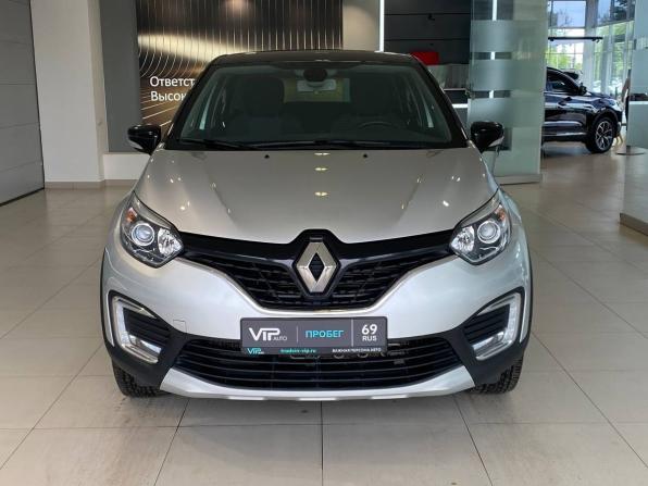 Renault Kaptur I с пробегом 2019 года, цена 1 817 000 рублей, 100664 км, внедорожник, Автокод Объявления
