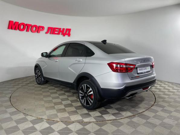 Lada (ВАЗ) Vesta I с пробегом 2021 года, цена 1 211 000 рублей, 83131 км, седан, Автокод Объявления