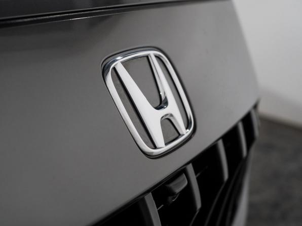 Honda ZR-V с пробегом 2023 года, цена 2 499 500 рублей, 47374 км, внедорожник, Автокод Объявления