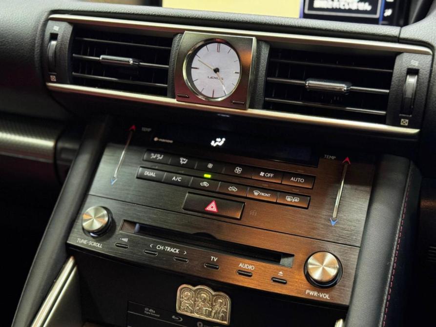 Lexus IS III Рестайлинг Благовещенск  - изображение 31