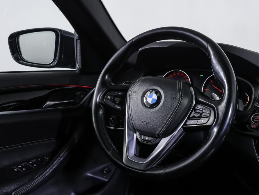 BMW 5 серии VII (G30/G31/G38) Москва  - изображение 14