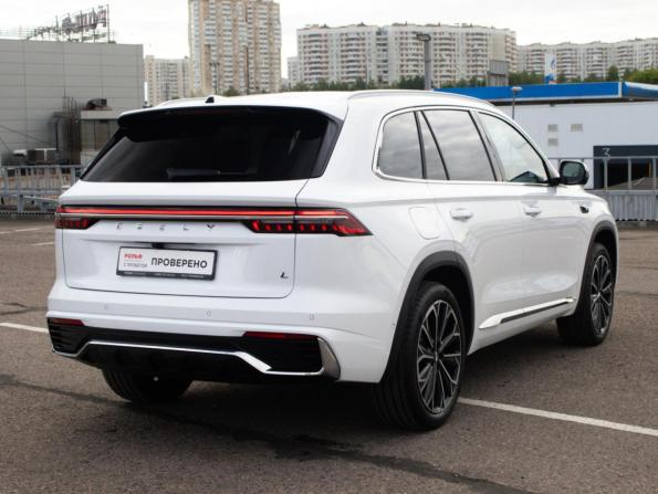 Geely Monjaro I Рестайлинг 2 с пробегом 2025 года, цена 3 898 000 рублей, 20938 км, внедорожник, Автокод Объявления