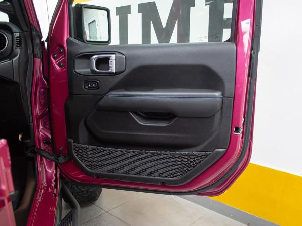 Jeep Wrangler IV (JL) с пробегом 2022 года, цена 7 499 000 рублей, 12632 км, внедорожник, Автокод Объявления