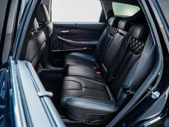 Hyundai Santa Fe IV Рестайлинг с пробегом 2021 года, цена 3 799 777 рублей, 76987 км, внедорожник, Автокод Объявления