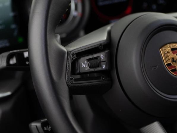Porsche 911 VIII (992) с пробегом 2020 года, цена 21 970 055 рублей, 26727 км, купе, Автокод Объявления