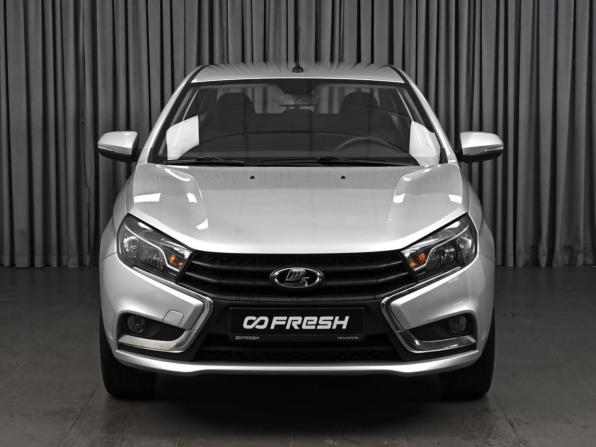 Lada (ВАЗ) Vesta I с пробегом 2019 года, цена 1 166 000 рублей, 76474 км, седан, Автокод Объявления