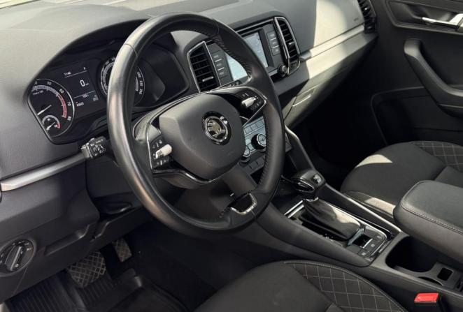 Skoda Karoq I с пробегом 2022 года, цена 2 690 000 рублей, 83025 км, внедорожник, Автокод Объявления