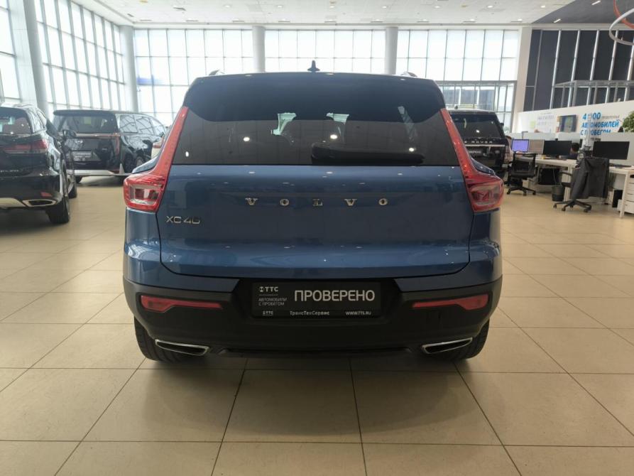 Volvo XC40 I Казань  - изображение 7