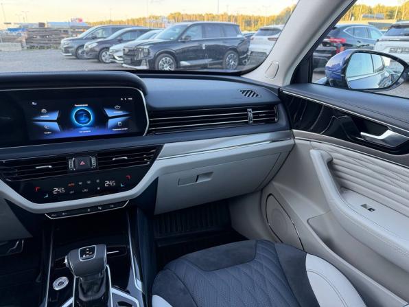Hongqi HS5 I с пробегом 2023 года, цена 2 395 000 рублей, 58943 км, внедорожник, Автокод Объявления