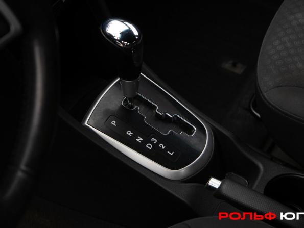 Hyundai Solaris I с пробегом 2012 года, цена 828 000 рублей, 122805 км, хэтчбек, Автокод Объявления