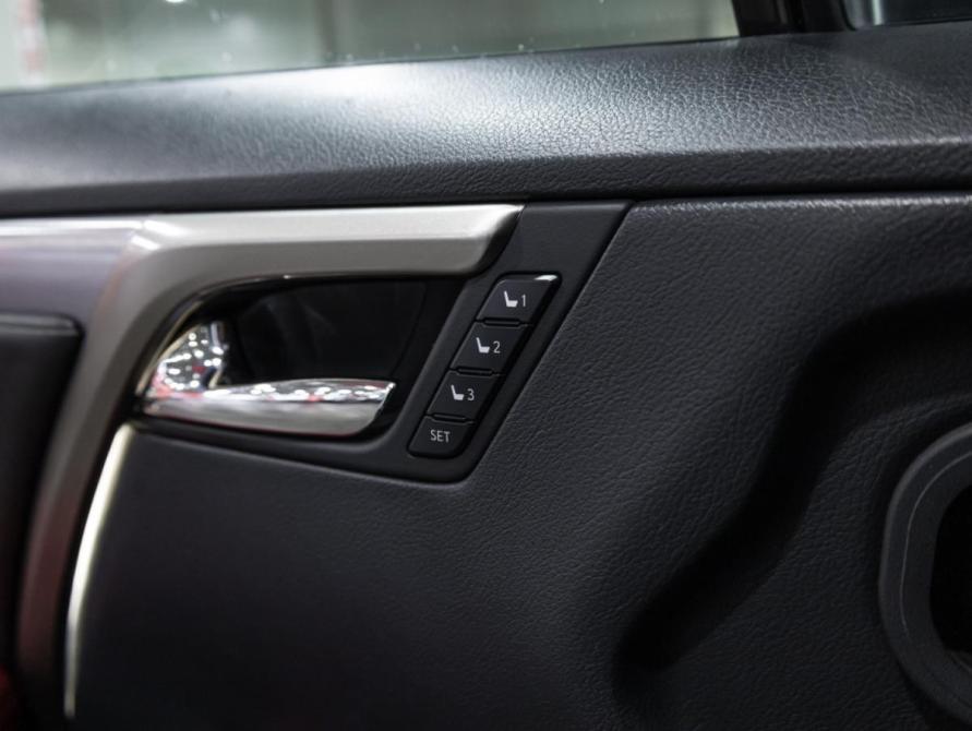 Lexus RX IV Рестайлинг Санкт-Петербург  - изображение 23