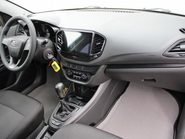 Lada (ВАЗ) Vesta I с пробегом 2017 года, цена 739 000 рублей, 141263 км, седан, Автокод Объявления
