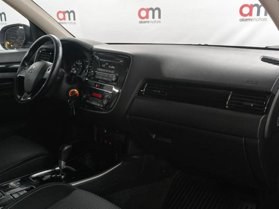 Mitsubishi Outlander III Рестайлинг 3 Санкт-Петербург  - изображение 12