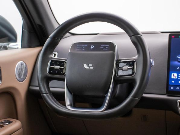 Li Auto (Lixiang) L7 I Рестайлинг с пробегом 2025 года, цена 7 090 000 рублей, 34379 км, внедорожник, Автокод Объявления