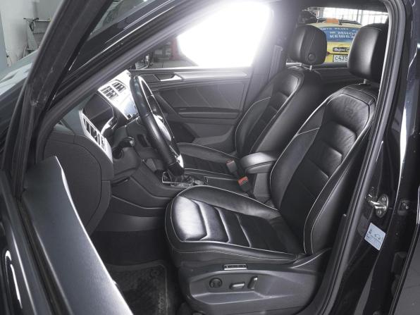 Volkswagen Tiguan II Рестайлинг с пробегом 2021 года, цена 4 270 000 рублей, 93194 км, внедорожник, Автокод Объявления
