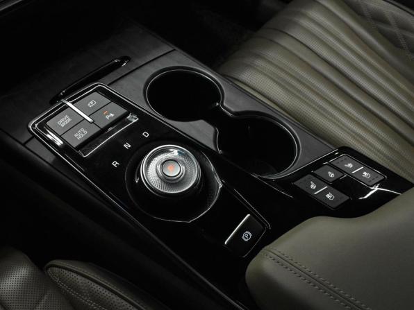 Kia K8 I с пробегом 2021 года, цена 3 745 000 рублей, 71522 км, седан, Автокод Объявления