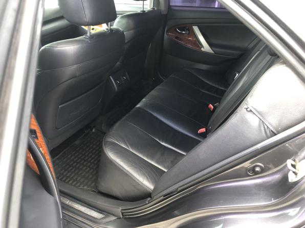 Toyota Camry VI (XV40) Рестайлинг с пробегом 2010 года, цена 1 110 000 рублей, 329540 км, седан, Автокод Объявления
