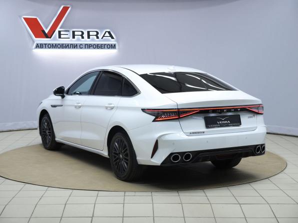 Chery Arrizo 8 с пробегом 2024 года, цена 1 890 000 рублей, 32690 км, седан, Автокод Объявления