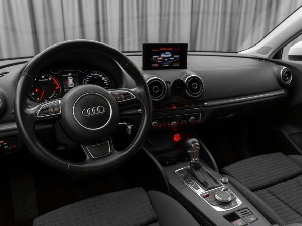 Audi A3 III (8V) с пробегом 2013 года, цена 1 550 000 рублей, 175930 км, хэтчбек, Автокод Объявления