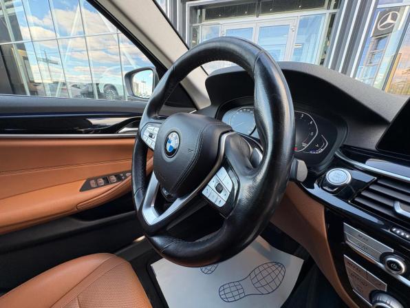 BMW 5 серии VII (G30/G31/G38) Рестайлинг с пробегом 2021 года, цена 3 499 000 рублей, 215105 км, седан, Автокод Объявления