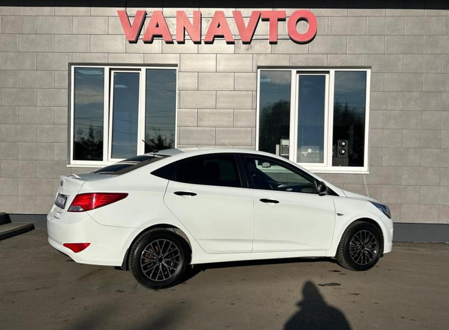 Hyundai Solaris I Рестайлинг Альметьевск  - изображение 5